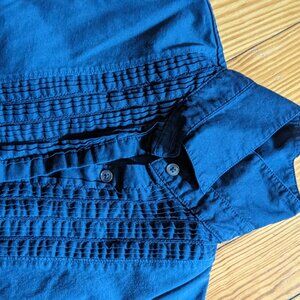 Blue pleated cotton shirt